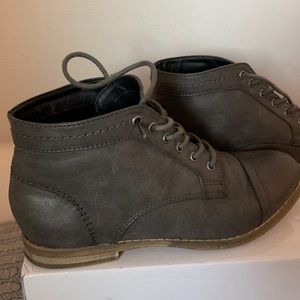 gray vintage flat booties.